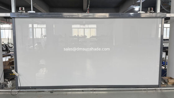 गर्म बिक्री मोटर चालित वसंत पवनरोधी ज़िप पट्टियों के लिए अंधा और बालकनी मैनुअल सहायक उठाने रोलर अंधा